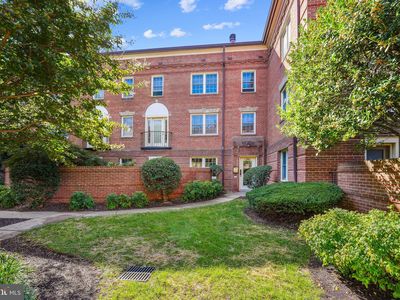 1201 N Pitt St APT 1C, Alexandria, VA, 22314