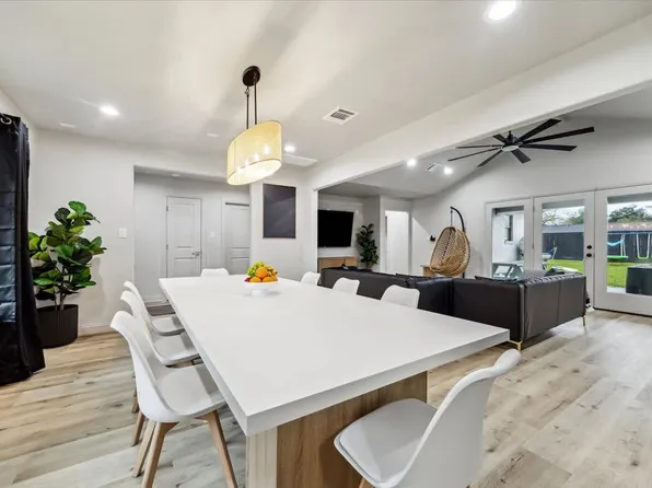 5615 Cerritos Dr #Id1514815p, Houston, TX 77035