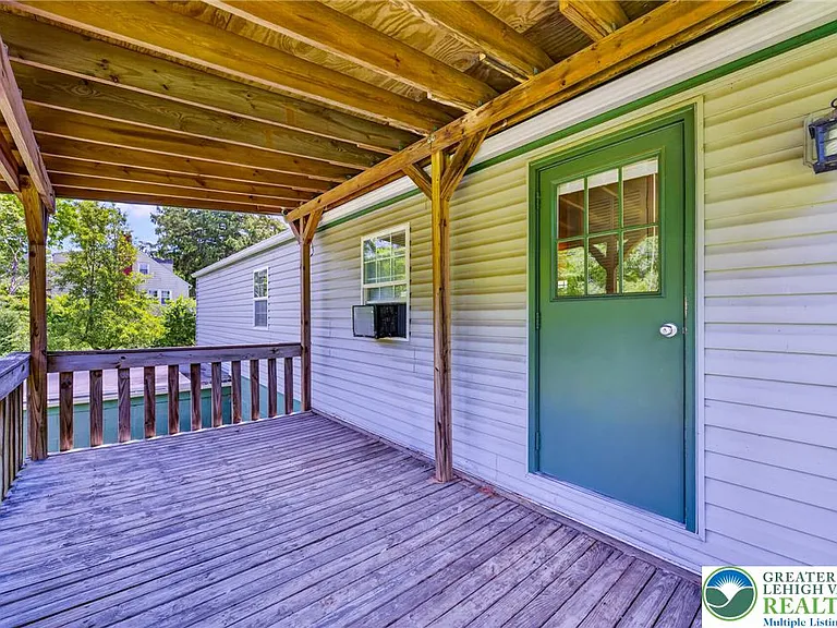 2674 Williams Rd — Photo 13