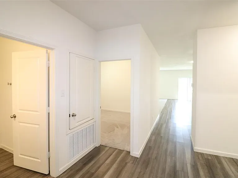 736 Richmond Dr — Photo 26