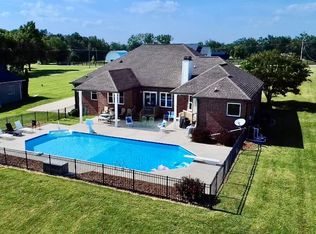 419 W Hester Rd, Cottontown, TN 37048