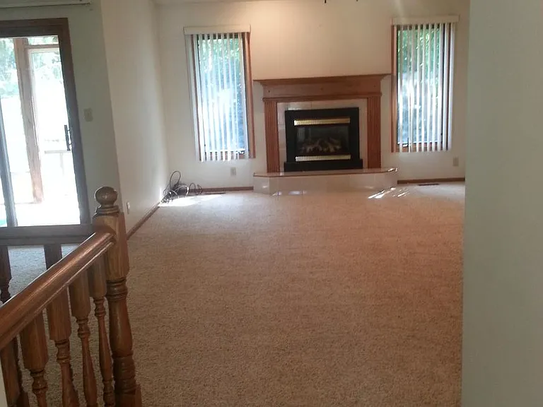 5426 Channel Dr — Photo 2