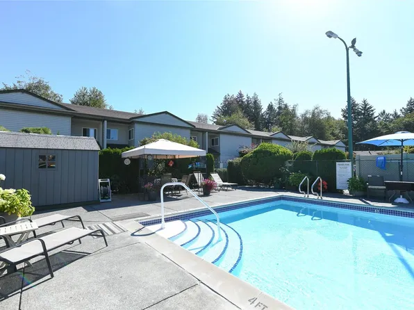1537 Noel Ave #305, Comox, BC V9M 3H8