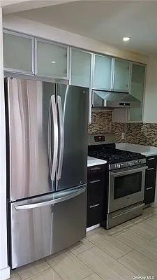 Sold by Chase Global Realty Corp | media 16