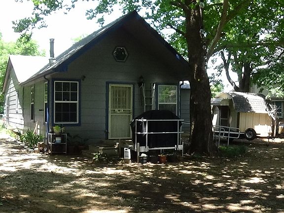 5th image of 9410 NE 50th St