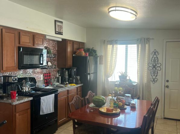 tucson-arizona-239146913 picture