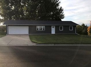 1380 Plainview Rd, Plain, WI 53577