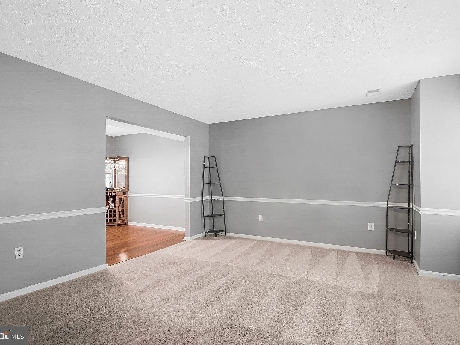 3 bed, 2.5 bath, 1576 sqft, $2,800 — Photo 4