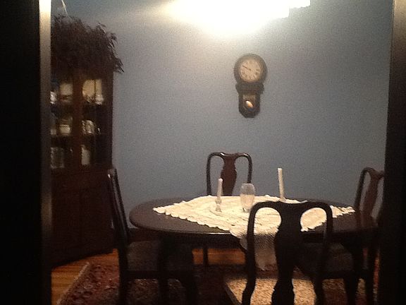 5th image of 258 Norwood Ave