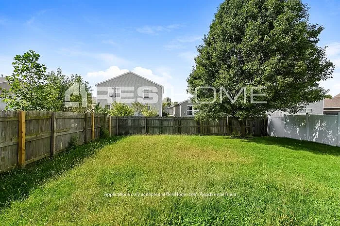 1726 Blue Grass Pkwy — Photo 11