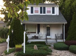 52 Bayberry Rd, Quincy, MA 02171