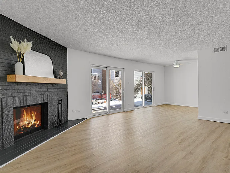 3369 S Monaco Street Pkwy #A — Photo 3