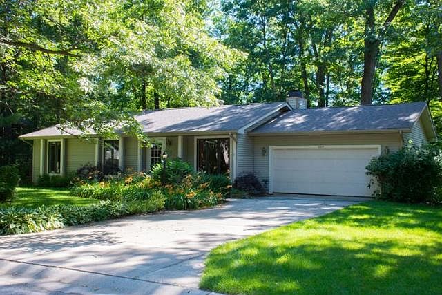 1st image of 51472 Crooked Oak Dr