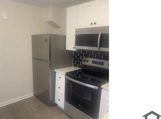 5919 N Beechwood St, Philadelphia, PA 19138