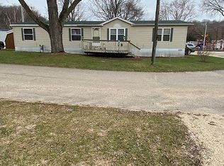 739 55th St NE TRAILER 36, Rochester, MN 55906