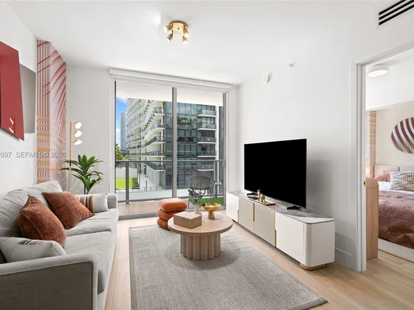 90 NE 32nd St Unit 808, Miami, FL 33127
