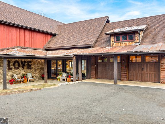 5th image of 450 Miracle Ln