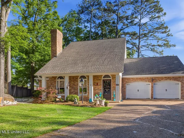 135 Winter Teal Pl, Madison, MS 39110