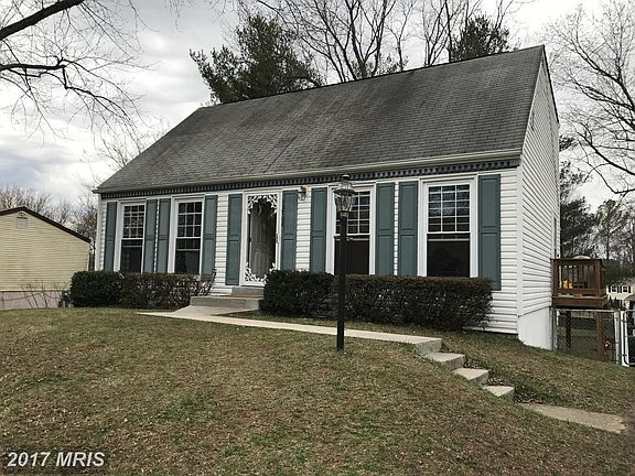 2nd image of 13708 Mayfair Ct