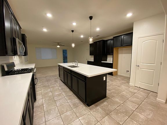 4th image of 10944 Arrington Dr
