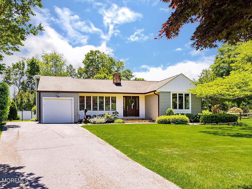 1st image of 70 Queen Ann Drive