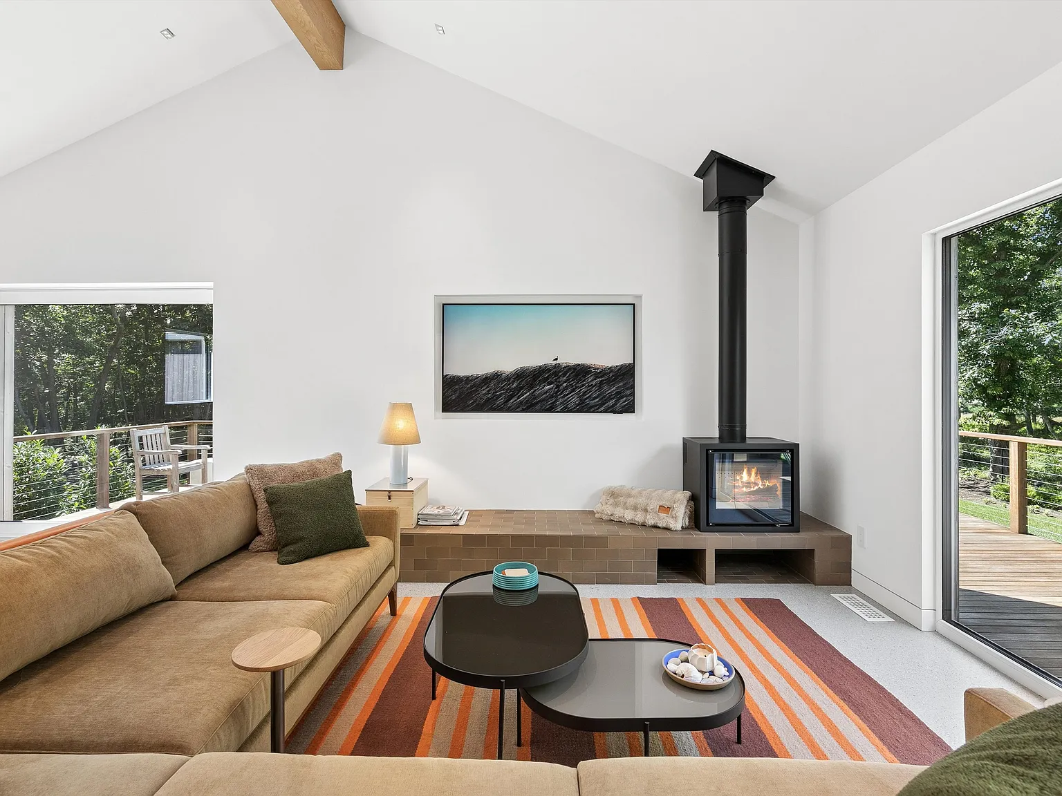 Modern New Construction in the Heart of Amagansett — Photo 4