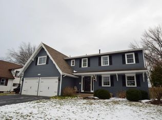 107 Shoreway Dr, Rochester, NY 14612