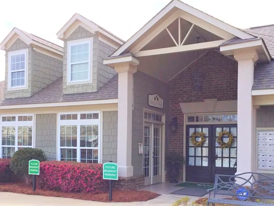 Windsweep Apartments