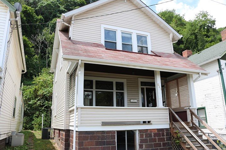 1st image of 533 Marion St