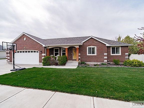 2nd image of 5608 Veil Dr