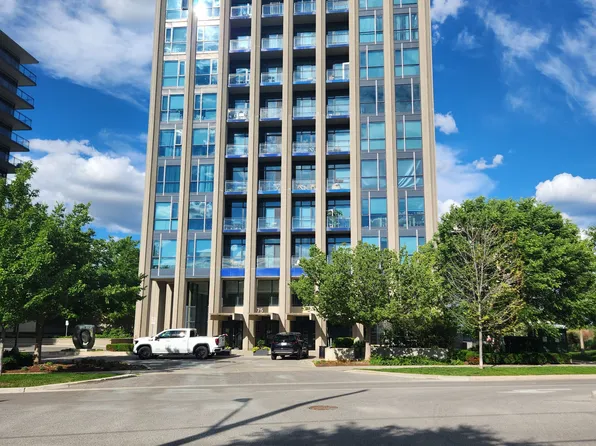 75 The Donway W #1406, Toronto, ON M3C 2E9