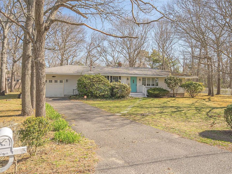 6 Rolling Hill Road, Hampton Bays, NY 11946 Zillow