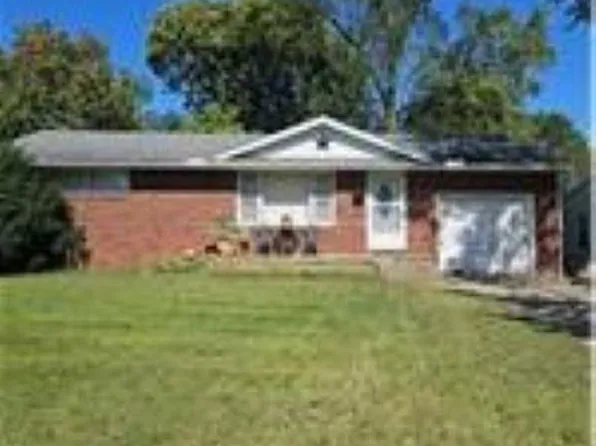 428 Green Acres Dr, Cape Girardeau, MO 63701