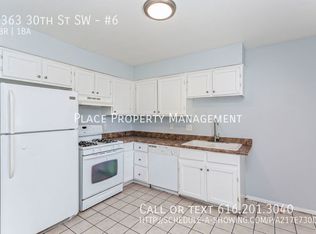 2363 30th St SW APT 6, Wyoming, MI 49519