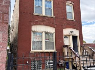 3553 W Cermak Rd, Chicago, IL 60623