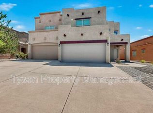 1957 Cortina Loop SE, Rio Rancho, NM 87124