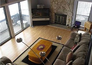 2nd image of 324 Westgate Dr