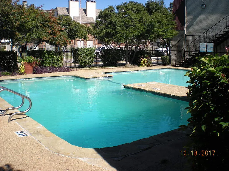 3100 Hamilton Ave — Photo 2