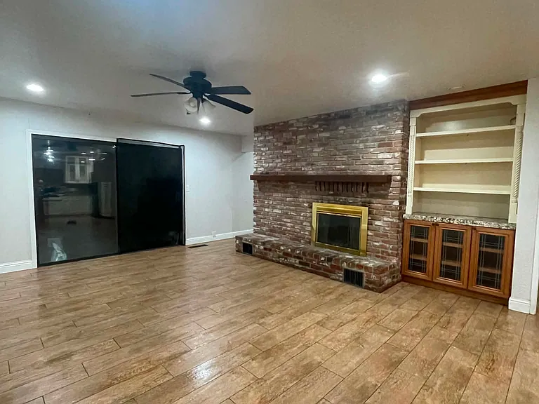 550 N Corral Hollow Rd — Photo 5
