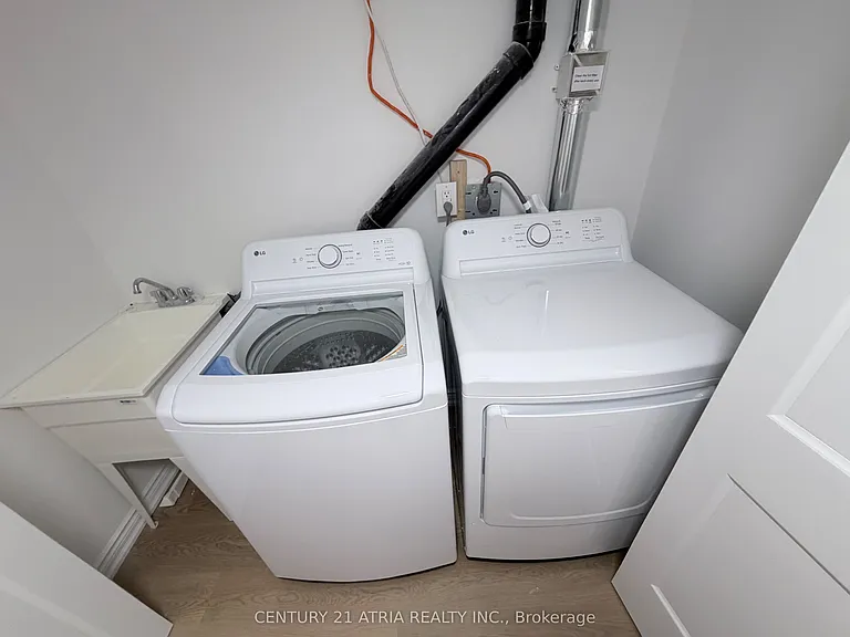 11 Plaisance Rd #5 — Photo 24