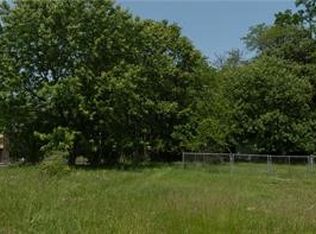 735 E 1st Ave, Derry, PA 15627