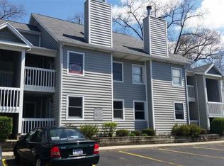 1424 N Oak Hill Dr UNIT J-6, South Bend, IN