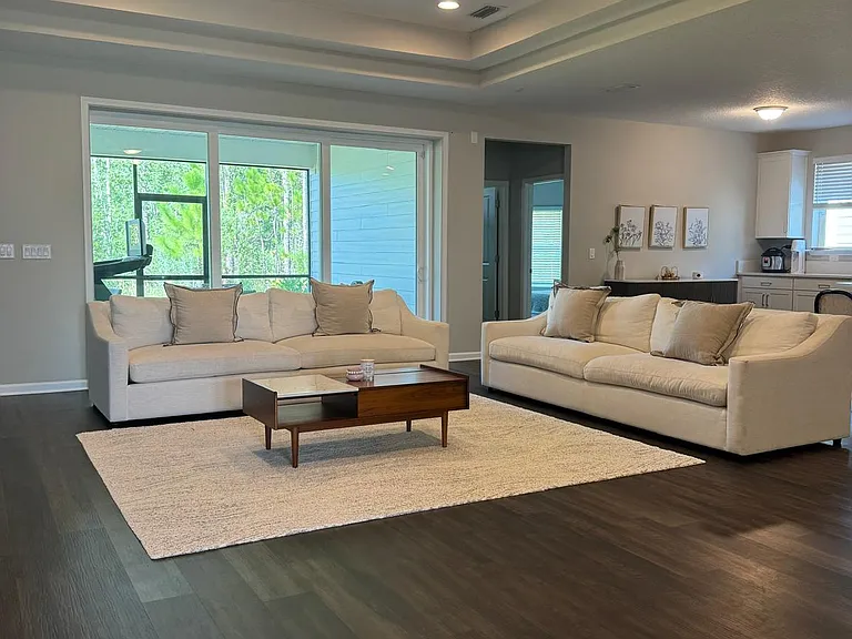 45 Trewin Cir — Photo 3