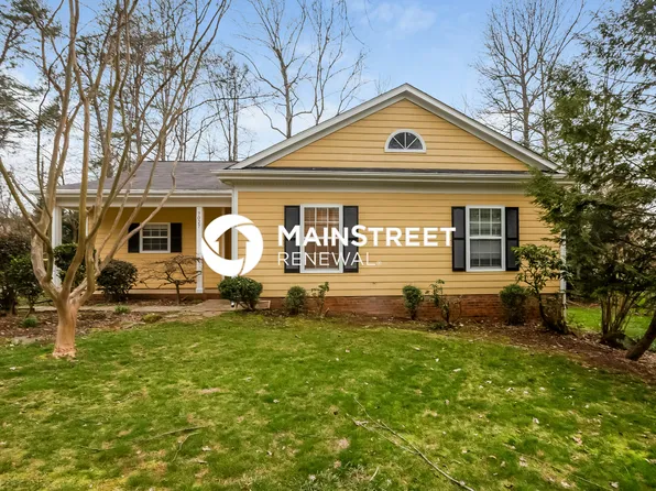 7027 Passeres Ct, Charlotte, NC 28215