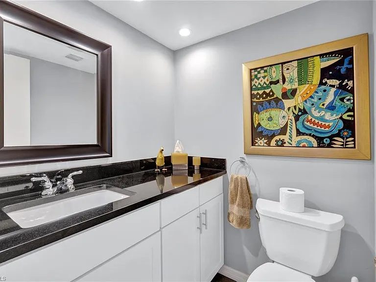 3215 Gulf Shore Blvd N #704N — Photo 17