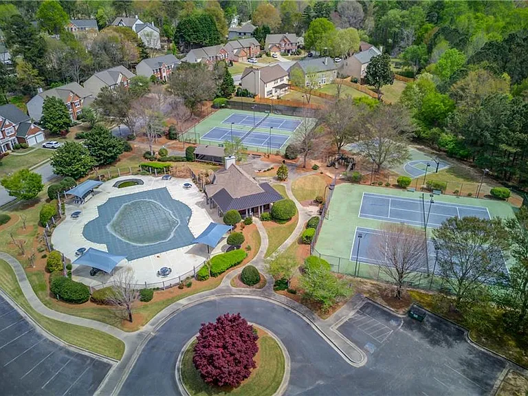 5135 Amberden Hall Dr — Photo 35