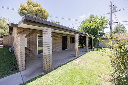 2219 W Morten Ave #3 Photo 1