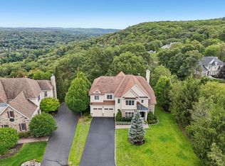 4 Point Vw, Oakland, NJ 07436