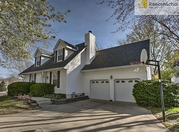 2nd image of 1706 High Dr
