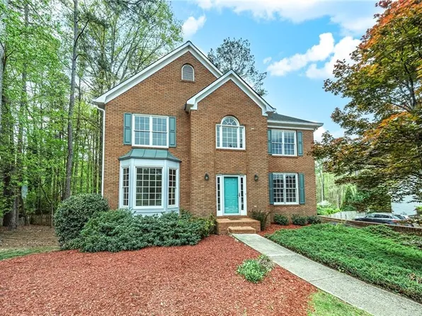 6321 Woodlore Dr NW, Acworth, GA 30101